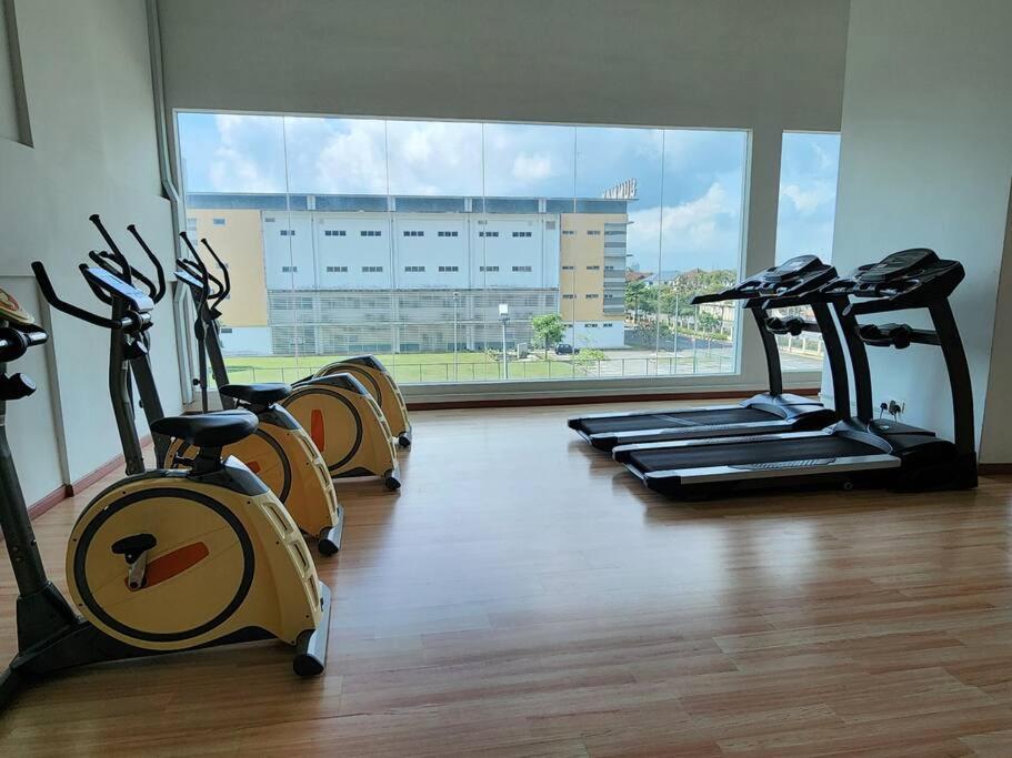 2-4 Pax Spacious Muji Living At Austin Height #11 * Johor Bahru